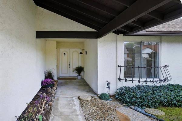 Escondido, CA 92026,1708 Woodbridge Rd