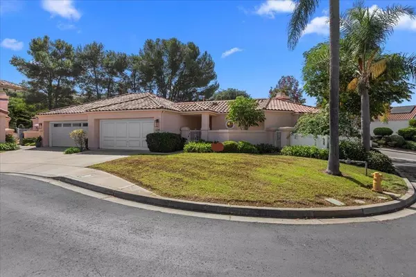 San Marcos, CA 92078,1299 Via Apuesto