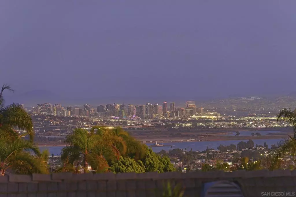 La Jolla, CA 92037,1553 Copa de Oro