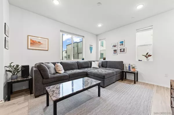 San Diego, CA 92154,5502 Sandcliff Lane #147