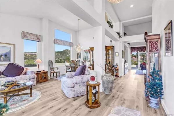 Alpine, CA 91901,8983 Chestnut Roan Way