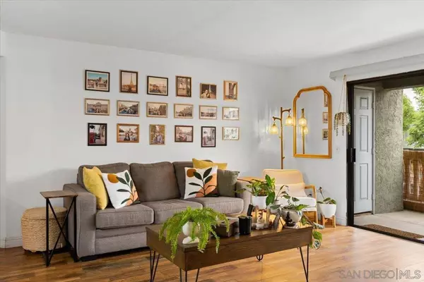 Escondido, CA 92025,1020 E Washington Ave #97