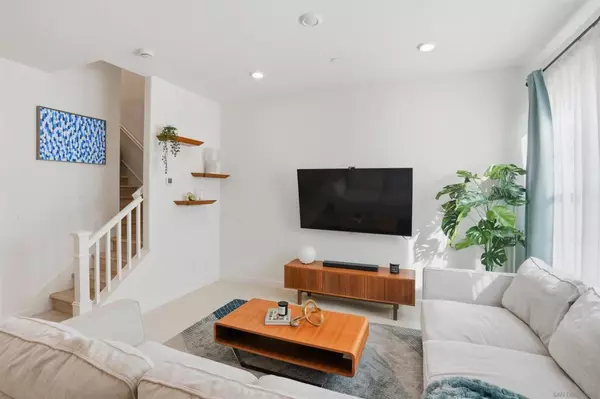 San Marcos, CA 92078,1213 Sunrise View #Unit 102