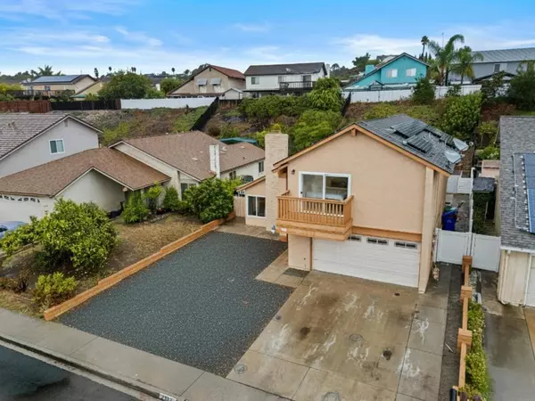 San Diego, CA 92139,2333 Spring Oak Way