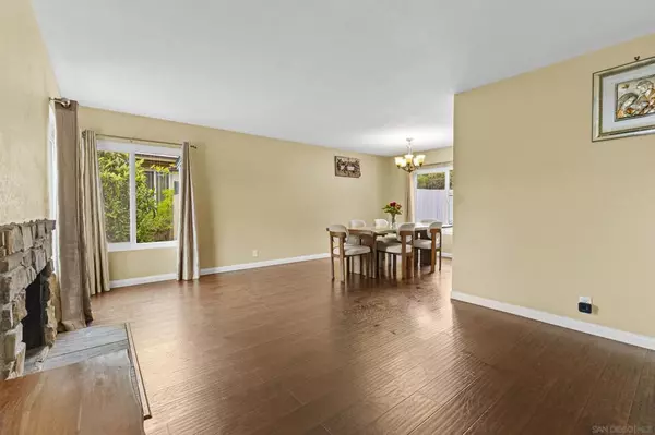 San Diego, CA 92139,2333 Spring Oak Way