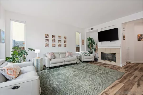 Chula Vista, CA 91915,2993 Weeping Willow