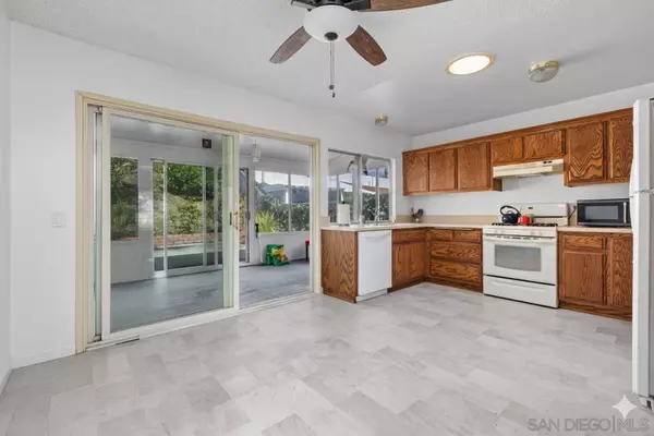 Oceanside, CA 92056,4142 Galbar St
