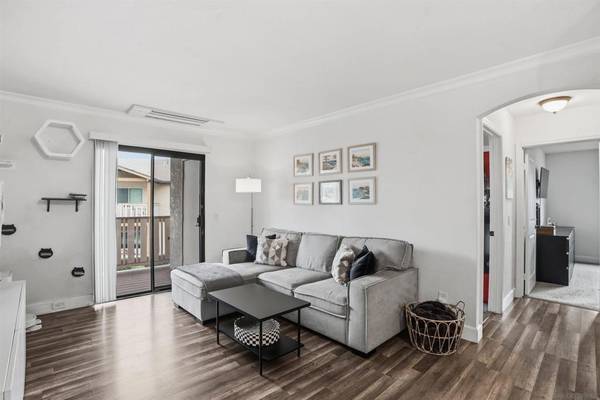 El Cajon, CA 92021,1423 Graves Ave #240