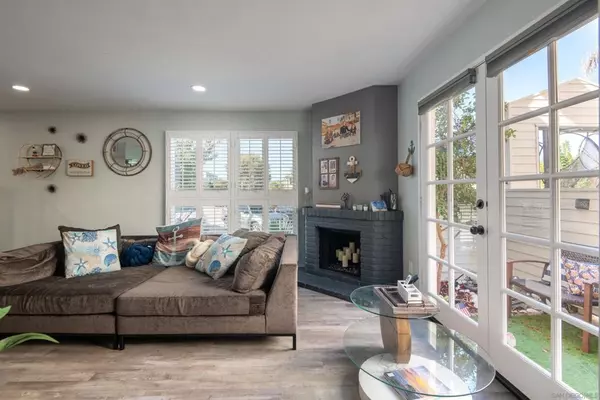 La Jolla, CA 92037,7585 Eads #A