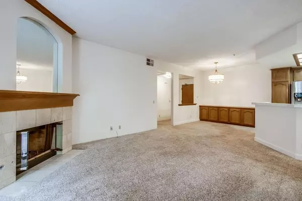 San Diego, CA 92110,5865 Friars Rd #3113