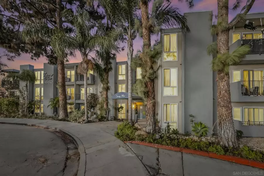 4860 Rolando Ct #Unit 52, San Diego, CA 92115