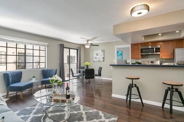 San Diego, CA 92104,4205 Ohio St #204