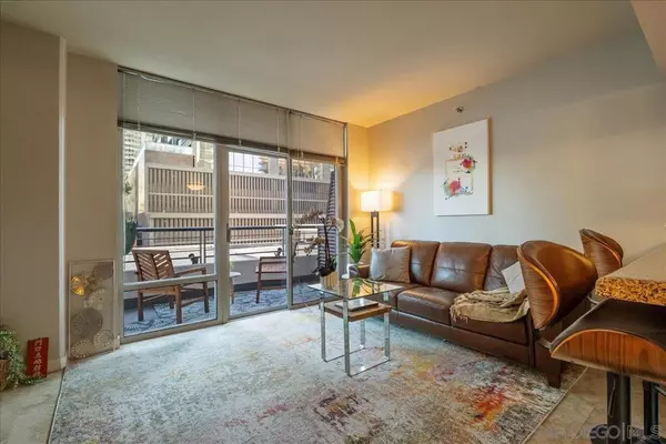 425 W Beech St #503, San Diego, CA 92101