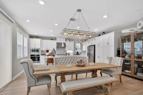 1733 Artemisia Ct, Carlsbad, CA 92011