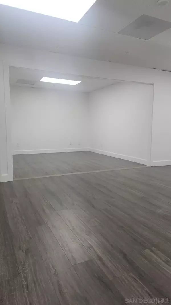 Chula Vista, CA 91911,1690 W Frfontage Rd.