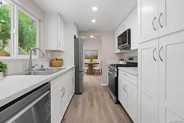 San Diego, CA 92128,11244 Woodrush