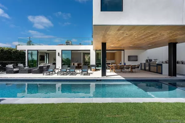 Encinitas, CA 92024,1605 Burgundy Rd