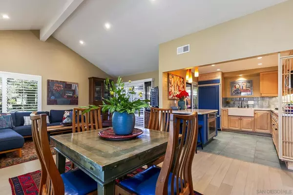 5358 Caminito Velasquez, San Diego, CA 92124