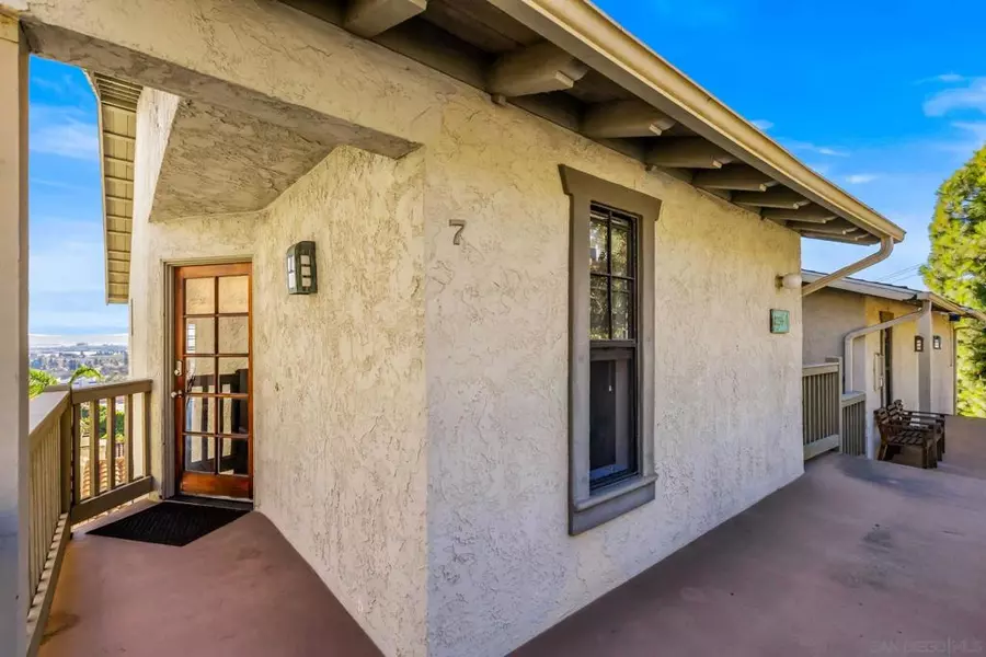 2235 Linwood St #A7, San Diego, CA 92110