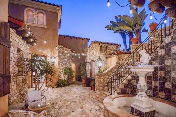 Rancho Santa Fe, CA 92067,18113 El Brazo