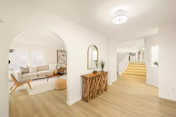 San Diego, CA 92107,4328 PIEDMONT