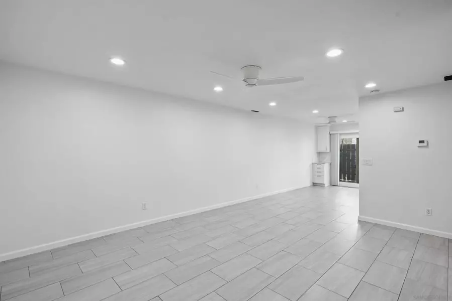 166 N 1st st #1, El Cajon, CA 92021