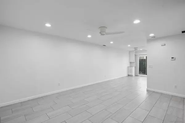 166 N 1st st #1, El Cajon, CA 92021