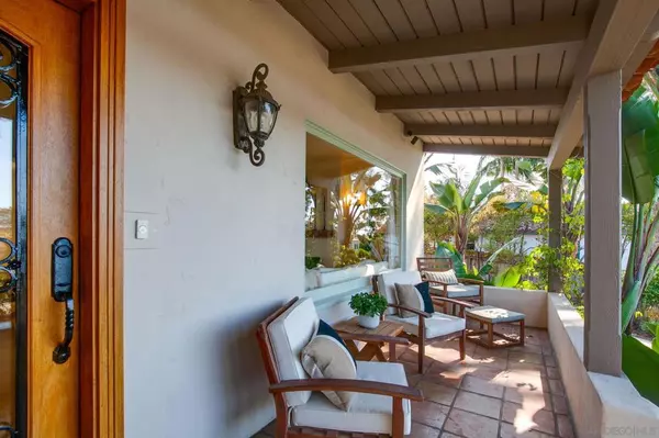 Encinitas, CA 92024,Address not disclosed