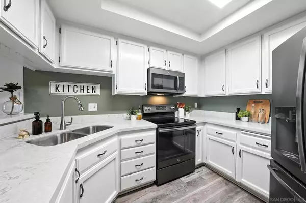 San Diego, CA 92115,3930 60th Street #171