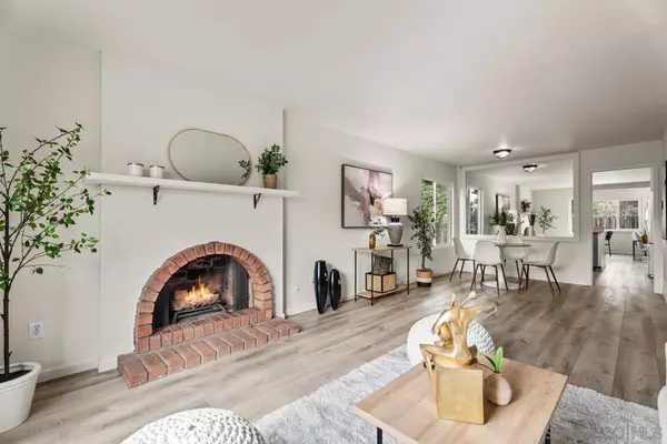 San Diego, CA 92119,7104 Ruane St