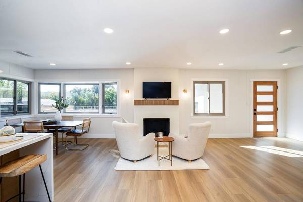 Poway, CA 92064,14259 Midland Rd