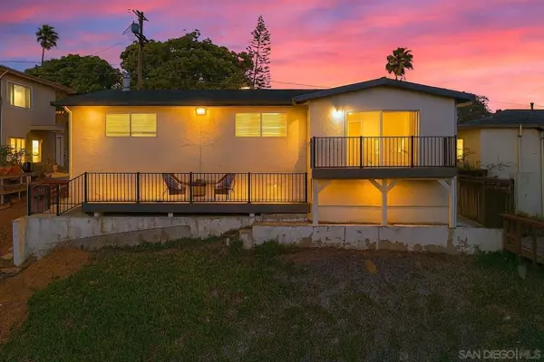 San Diego, CA 92104,2324 Montclair St