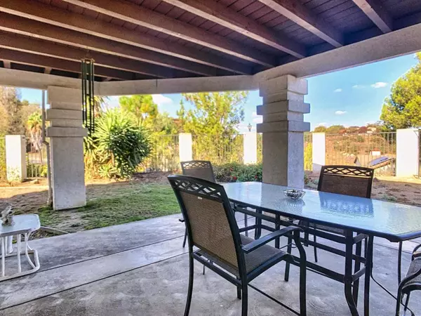 El Cajon, CA 92020,449 AVENIDA ABAJO