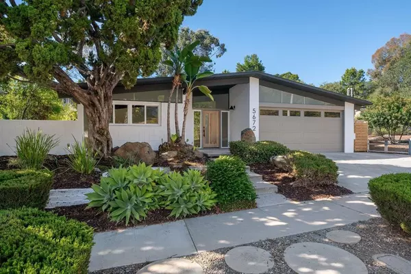 San Diego, CA 92120,5672 Dartford Way