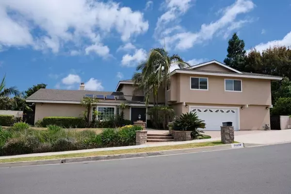 26658 Honey Creek Rd, Rancho Palos Verdes, CA 90275