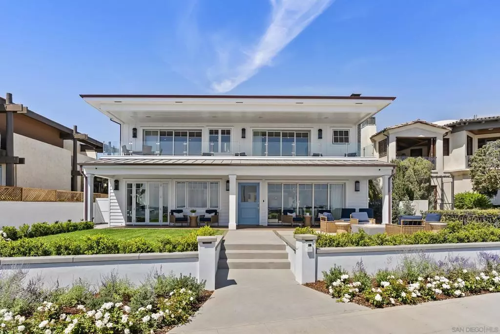 Coronado, CA 92118,1057 Ocean Blvd