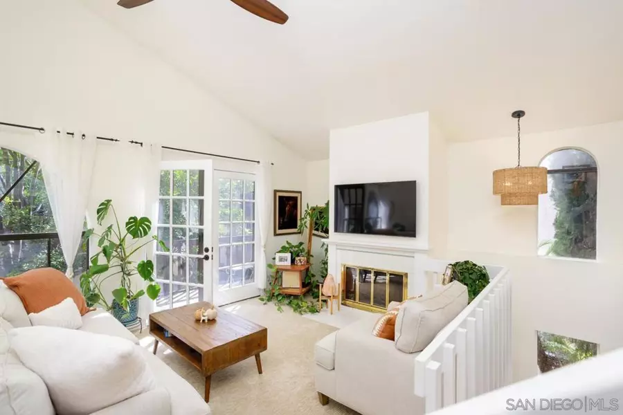 2364 Altisma Way #A, Carlsbad, CA 92009