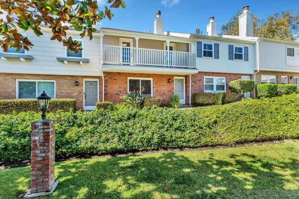 Solana Beach, CA 92075,827 Del Mar Downs Rd #E