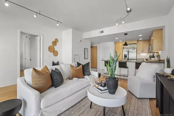 San Diego, CA 92103,3812 Park Blvd #412