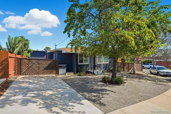 San Diego, CA 92111,6972 Glidden St