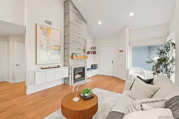 San Diego, CA 92130,4065 Carmel View Rd #24