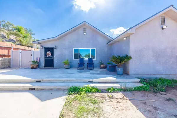 Lakeside, CA 92040,12709 Castle Court Dr