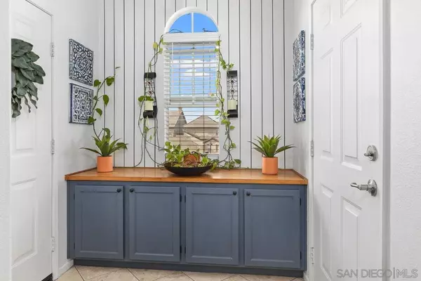 Chula Vista, CA 91913,1338 Nicolette Ave #1033