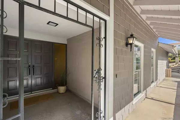 La Mesa, CA 91941,4040 Rosarita Dr