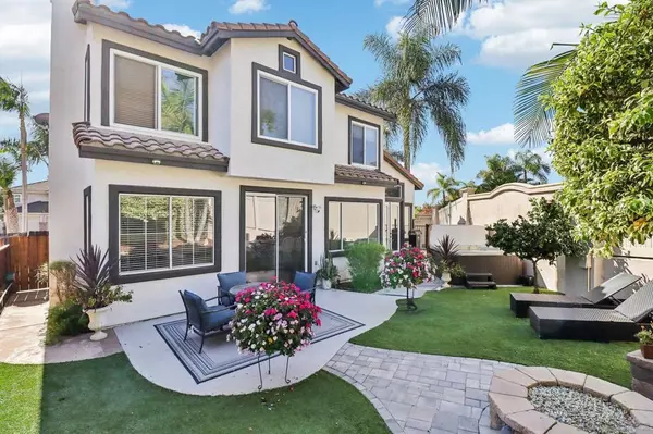 Carlsbad, CA 92009,2904 Avenida Valera