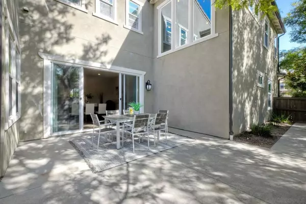 San Diego, CA 92127,16482 Edgehill Rd