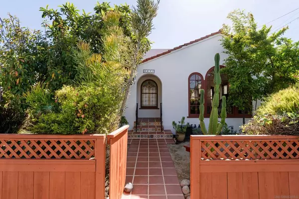 San Diego, CA 92104,3077 Landis St