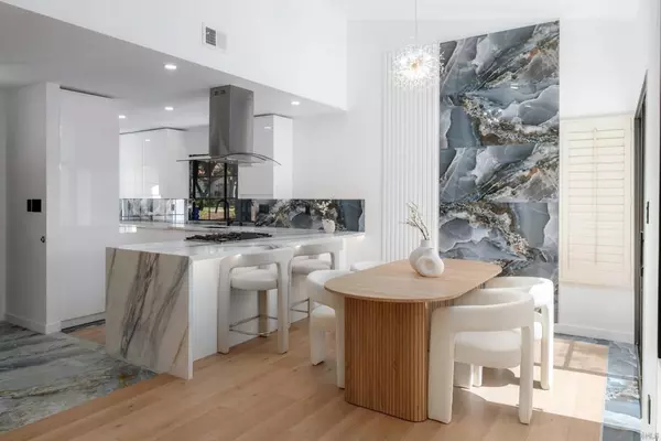 San Diego, CA 92130,3510 Voyager Cir