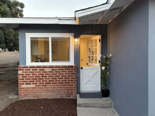 San Marcos, CA 92078,3114 Palm Crest Terrace