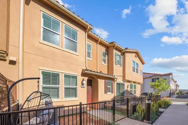 Spring Valley, CA 91977,10553 Graphite St